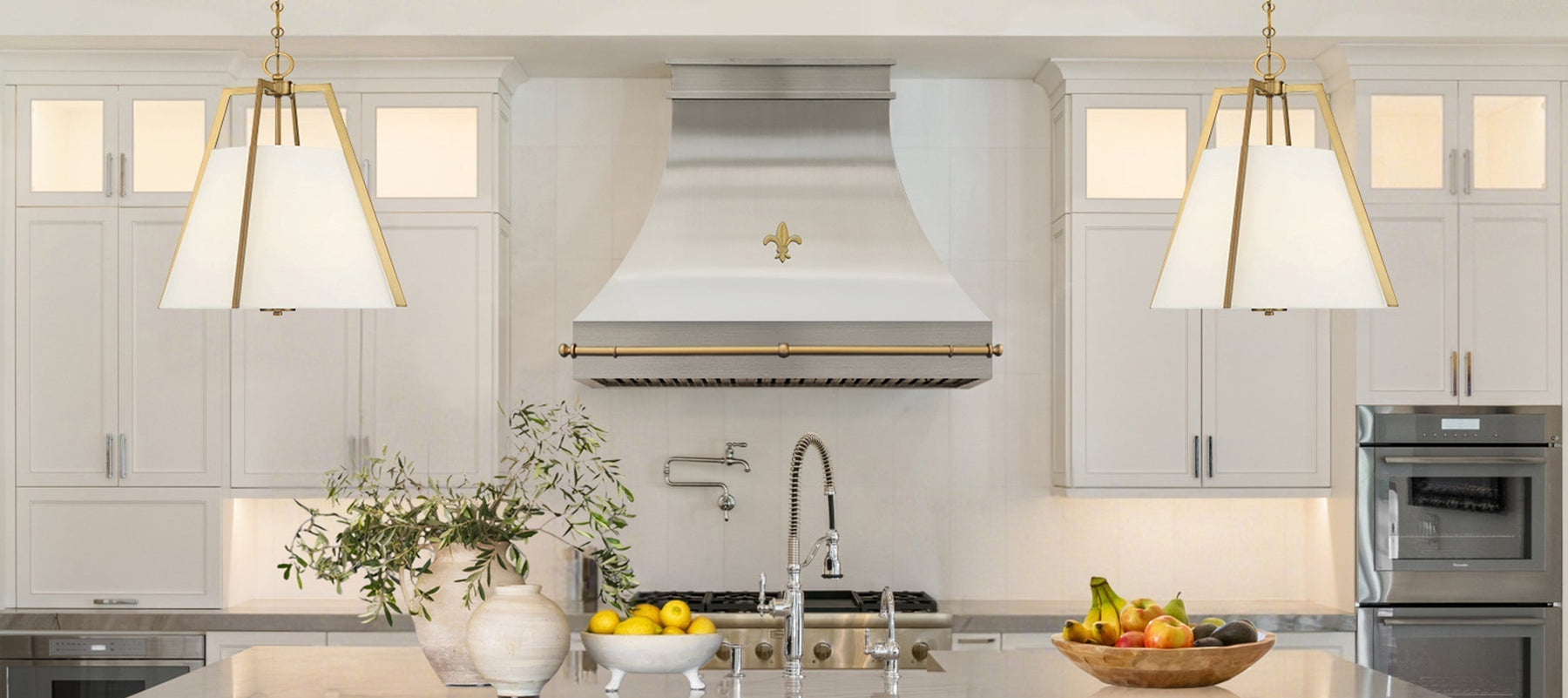 A Kitchen Makeover for the New Year: Why Homeowners Are Choosing Custom Metal Hoods