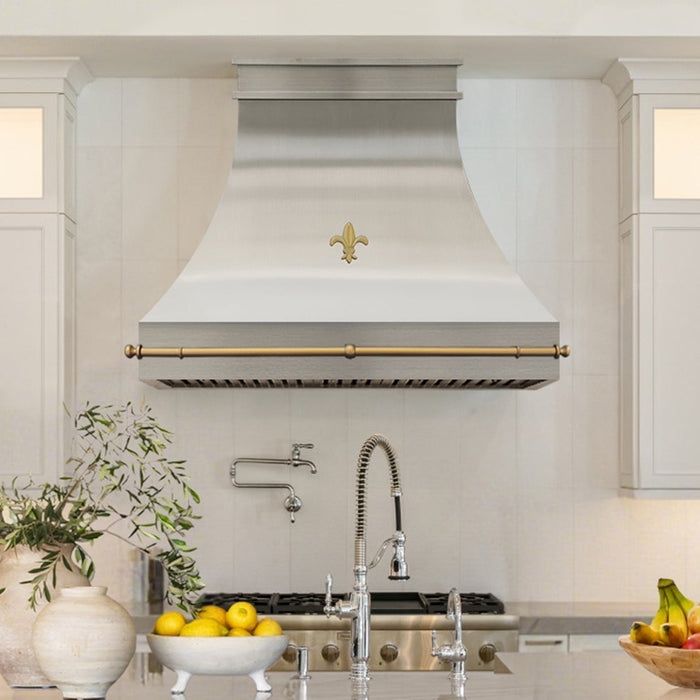 A Kitchen Makeover for the New Year: Why Homeowners Are Choosing Custom Metal Hoods