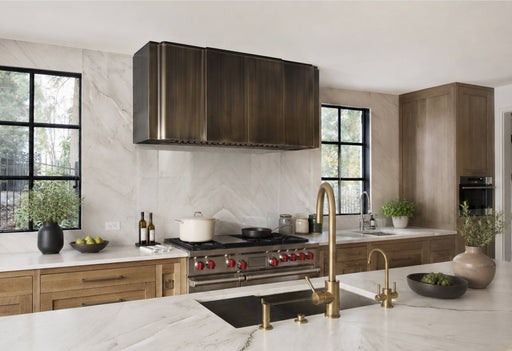 Antique brass custom range hood with luxury shell box design SH5-LU-5AB
Handmade brass kitchen hood with decorative shell-inspired detailing
Luxury antique brass vent hood for custom kitchen projects
Designer brass range hood handcrafted by Range Hood Master