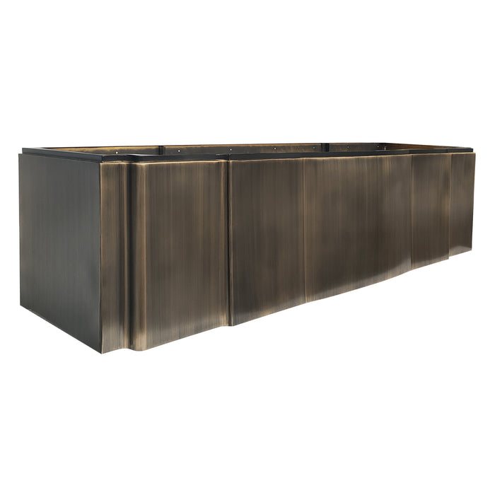 Antique brass custom range hood with luxury shell box design SH5-LU-5AB
Handmade brass kitchen hood with decorative shell-inspired detailing
Luxury antique brass vent hood for custom kitchen projects
Designer brass range hood handcrafted by Range Hood Master