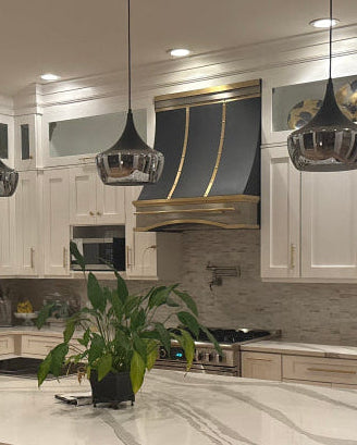 RHM Stainless Steel Black Slope Range Hood with Arch SH8-7TRB