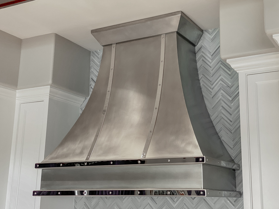 RHM Sweep Custom Stainless Steel Kitchen Hood H7 for Miranda